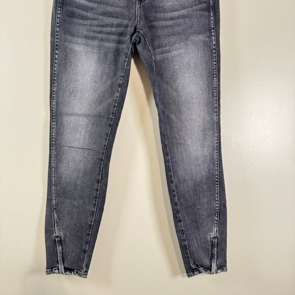 AMO Twist Zip Jeans Womens Size 26 Smoked Black Denim Mid Rise Cropped Skinny - Picture 7 of 15